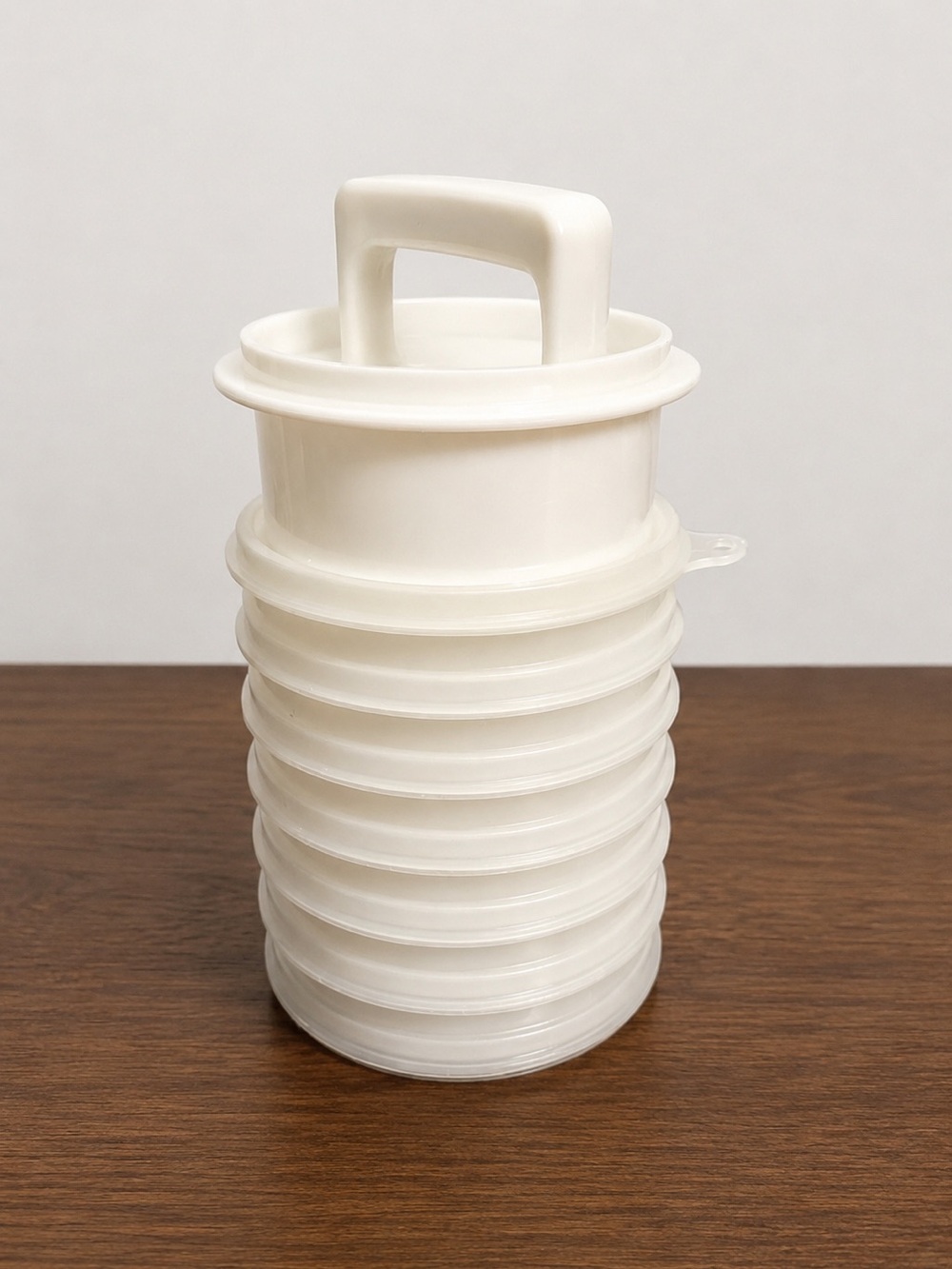 Vintage Tupperware Burger Press 6 Freezer Keepers Lid/3 Lb Burgers 5"